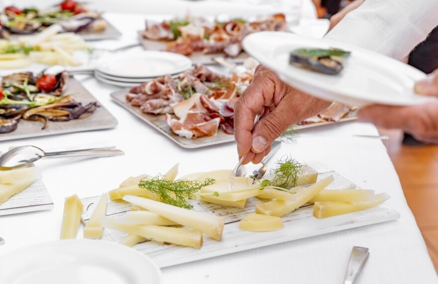 FOOD RECEPTION CLUB HOTEL