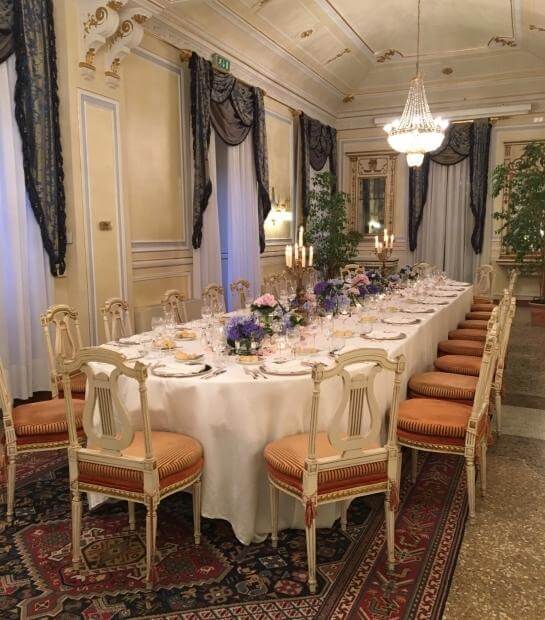 Tavolo Reale nella sala Gritti