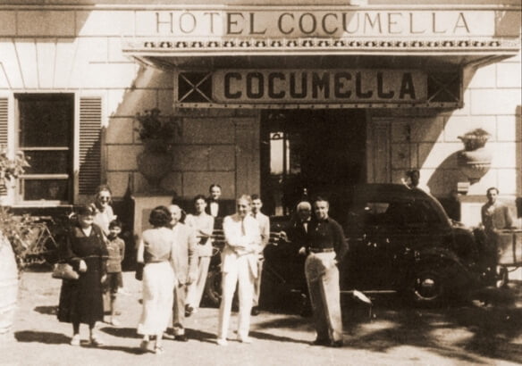black-and-white photo of the hotel signboard