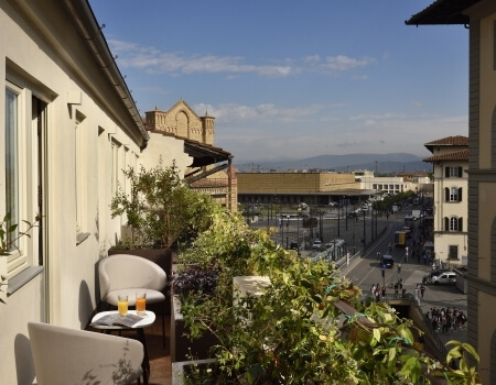 balcone della camera deluxe terrace