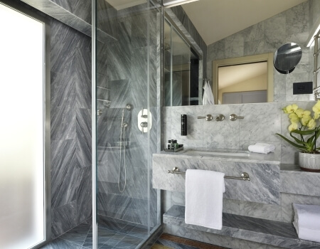 deluxe terrace marble bathroom