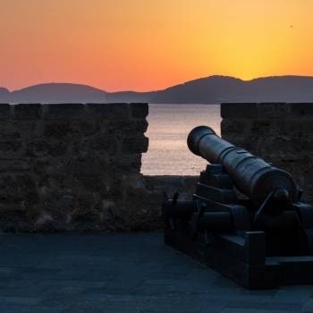 Cannoni sui bastioni di Alghero