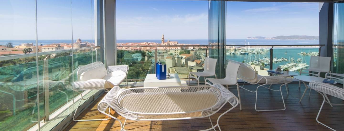 Terrazza con vista mare