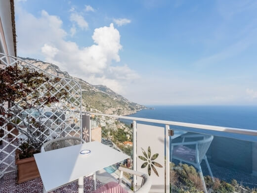 Hotel Margherita Amalfi Coast Deluxe Room  3