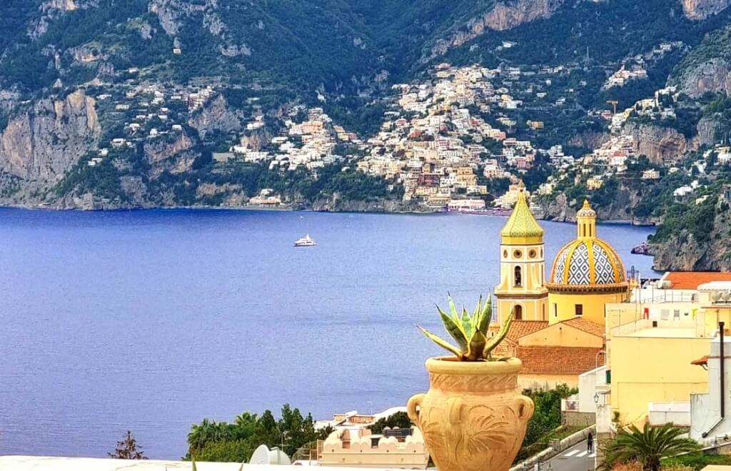 Praiano_Duomo_e_Positano