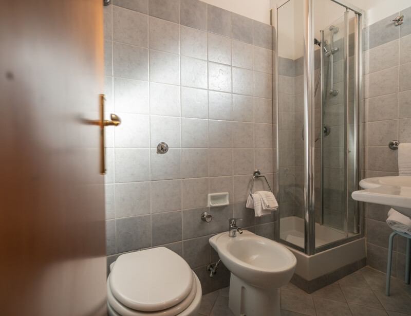 Bagno Camera Familiare Quadrupla | Camere Hotel Palace