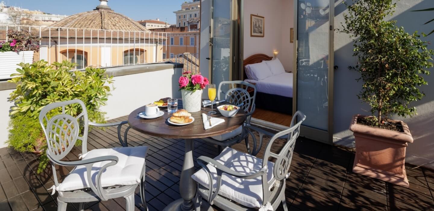 Hotel Raffaello 3-Star in the centre of Rome - Official Site