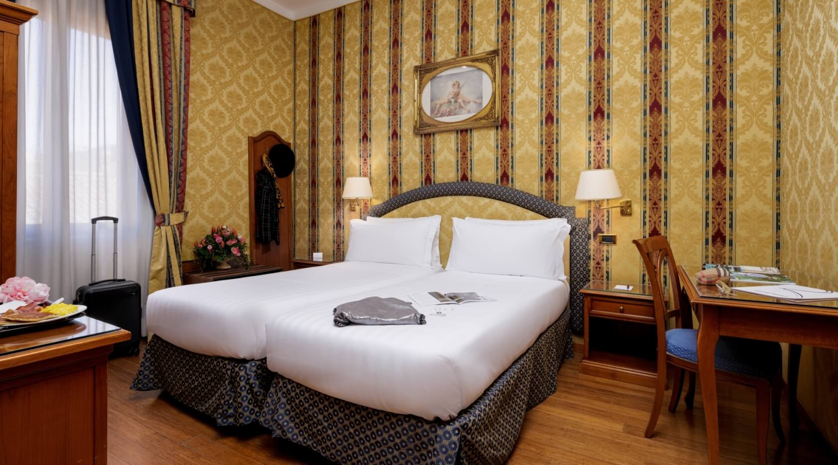 Hotel Raffaello 3-Star in the centre of Rome - Official Site