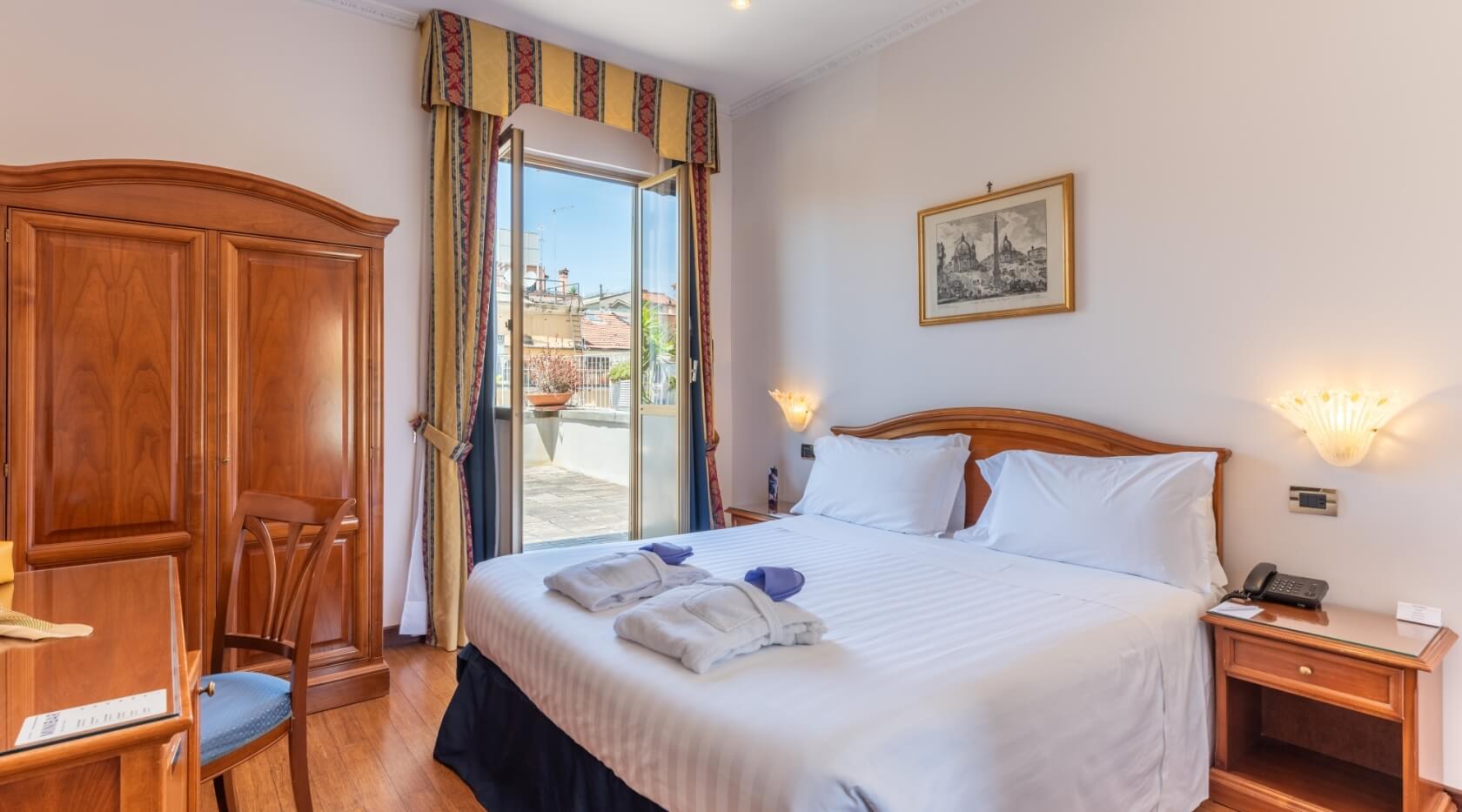 Hotel Raffaello 3-Star in the centre of Rome - Official Site