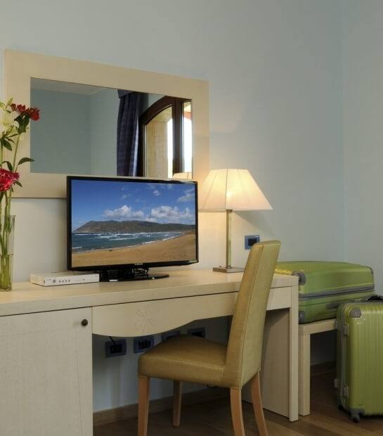 room with led tv alghero
