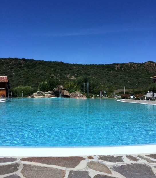 piscina_e_cascata.jpg
