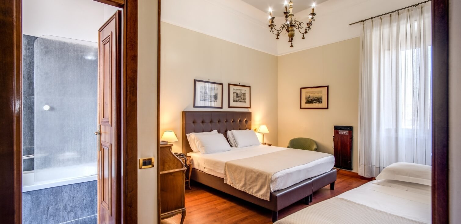 triple room and bathroom