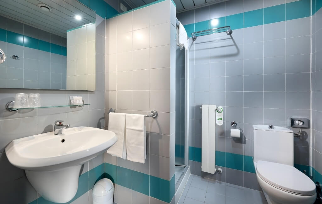 bathroom standard and economy room