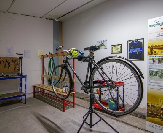 bike stand