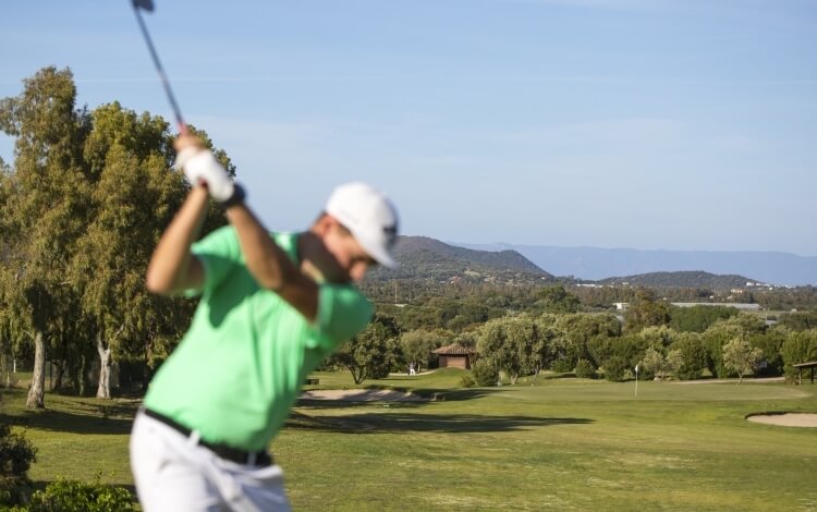 Pratica golf a Is Molas Resort