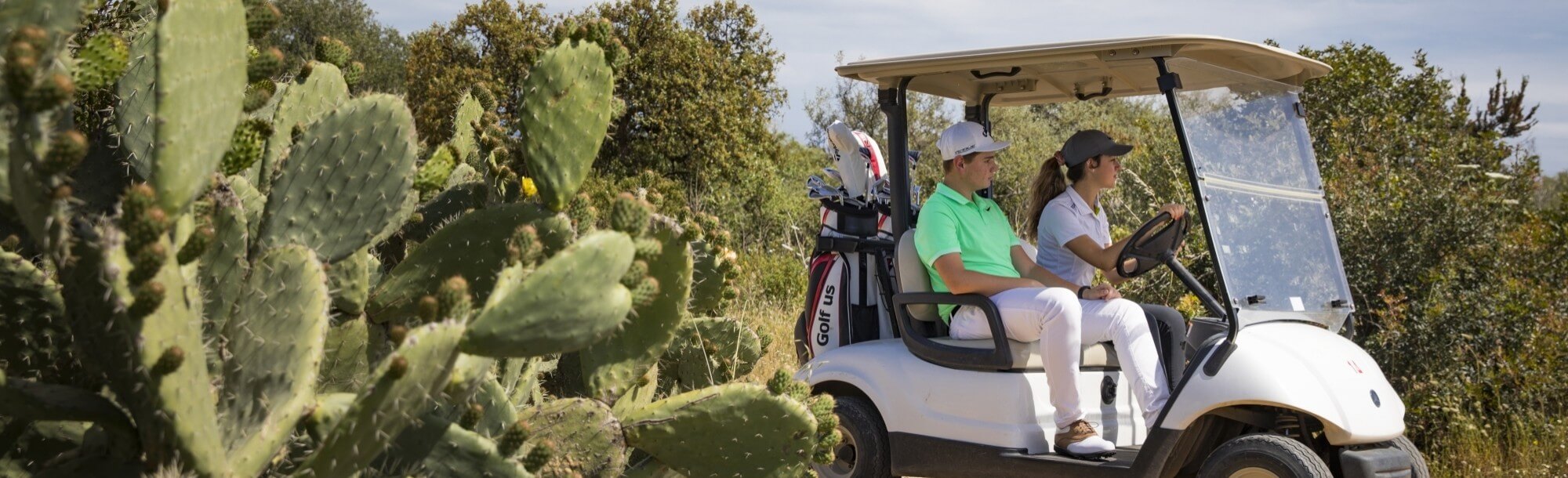 Golf cart a Is Molas Resort