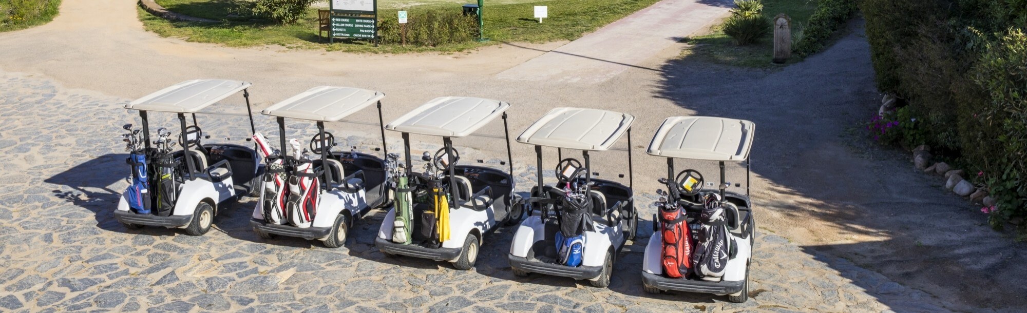 Golf cart campo da golf Is Molas