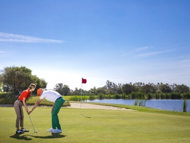 Scuola di golf a Is Molas