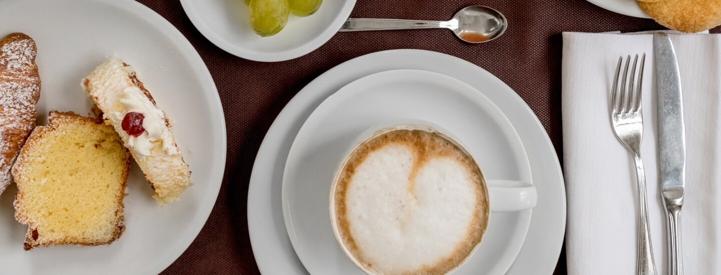 Bevande calde e spremute d'arancia