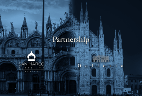 Grafica promozionale per la partnership tra San Marco Suite 795 e Galleria, con un maestoso duomo sullo sfondo.