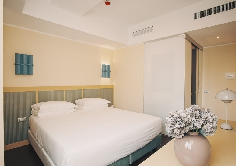 double room of the hotel moderno rome