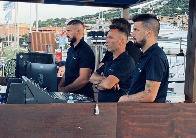 Team at Work 2