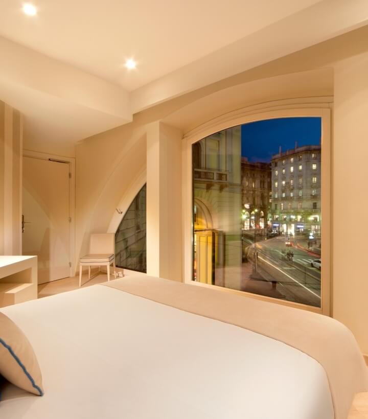 Camera con vista su Via Torino - Rooms Milano Duomo