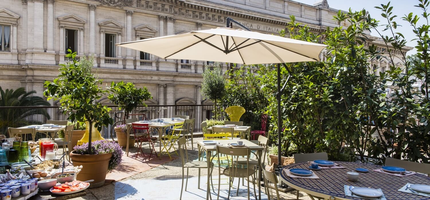 terrazza con vista sulla città