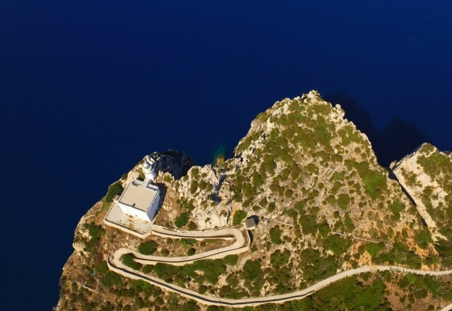 Faro di Capo Caccia visto dal drone