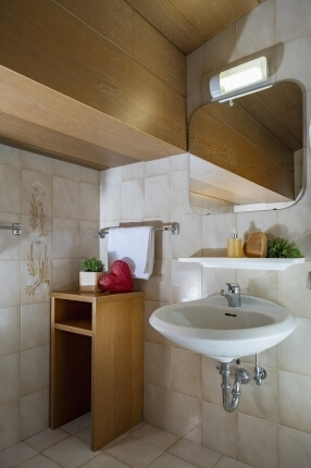 lavandino bagno appartamento marmolada 