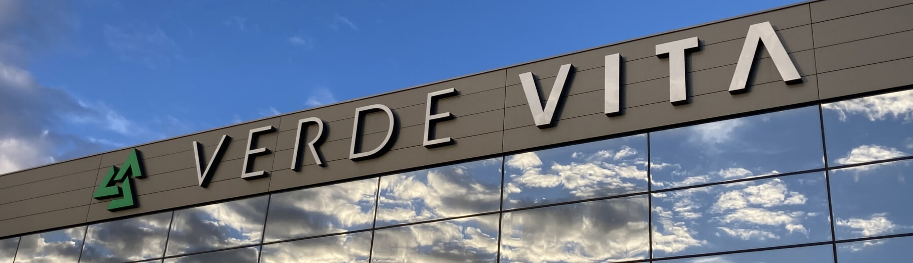 insegna esterna verde vita