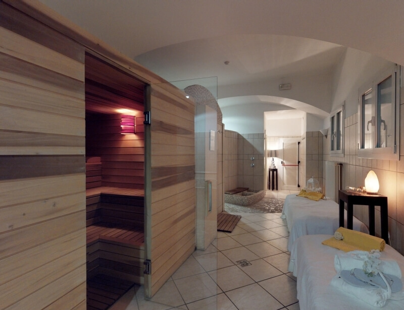 Turkish_bath_and_sauna